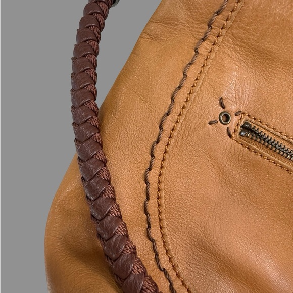 The Sak Honey Tan Leather Crossbody Bag – Braided Strap, Boho Whipstitch Detail - Picture 4 of 13